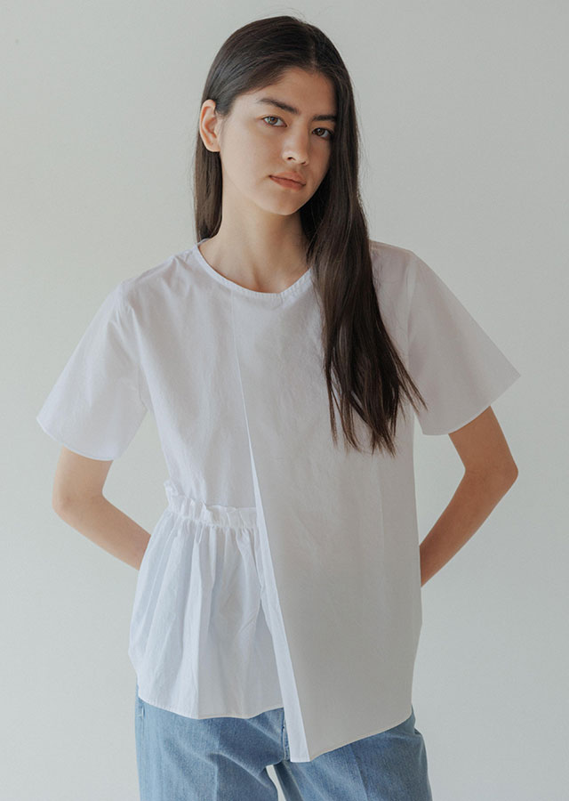 [10%] half shirring blouse-white