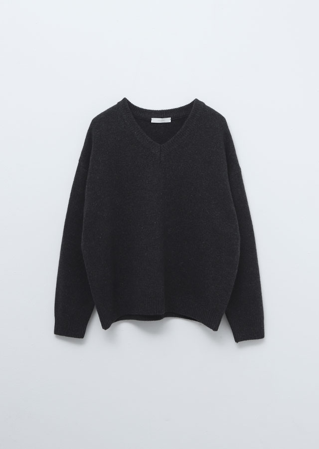 lambswool v-neck knit top-charcoal