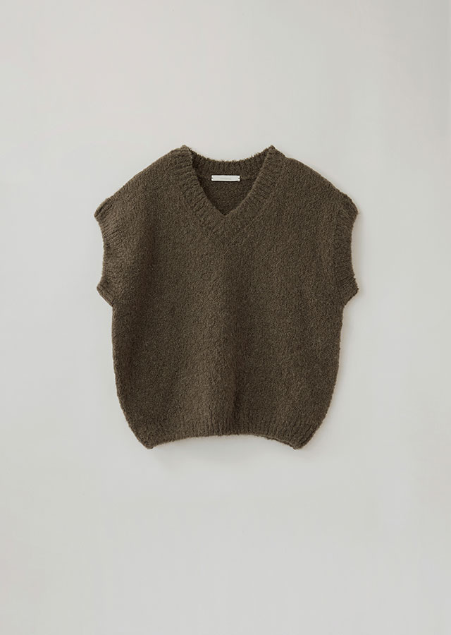 alpaca V-neck knit vest-brown